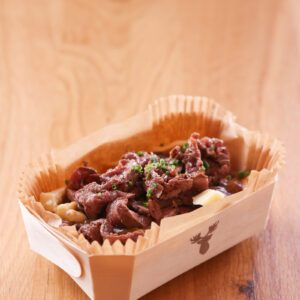 80-Boeuf mariné aux épices de Montréal - Comptoir a poutine